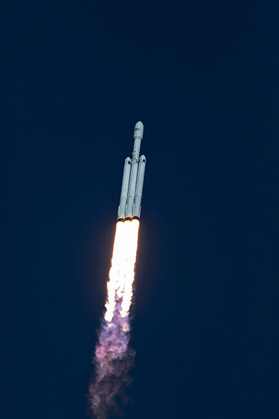 Запуск ракеты Falcon Heavy